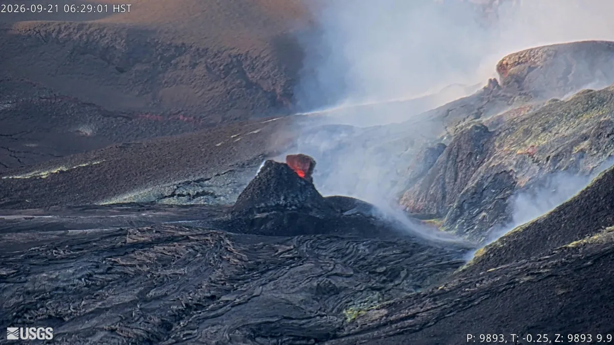 Kilauea – Câmara visual: [V1cam] Kīlauea volcano, Hawaii (west Halemaʻumaʻu crater), Estados Unidos