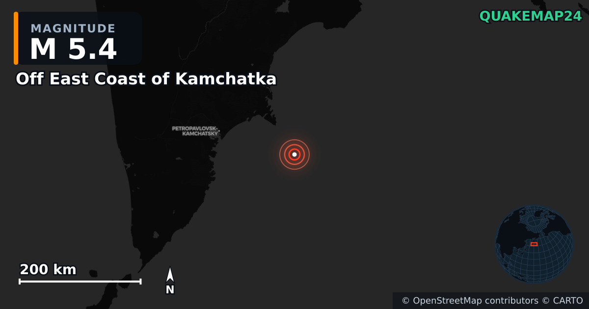 Off East Coast of Kamchatka yakınında M5,4 deprem — Deprem merkez üssünün konumunu gösteren harita